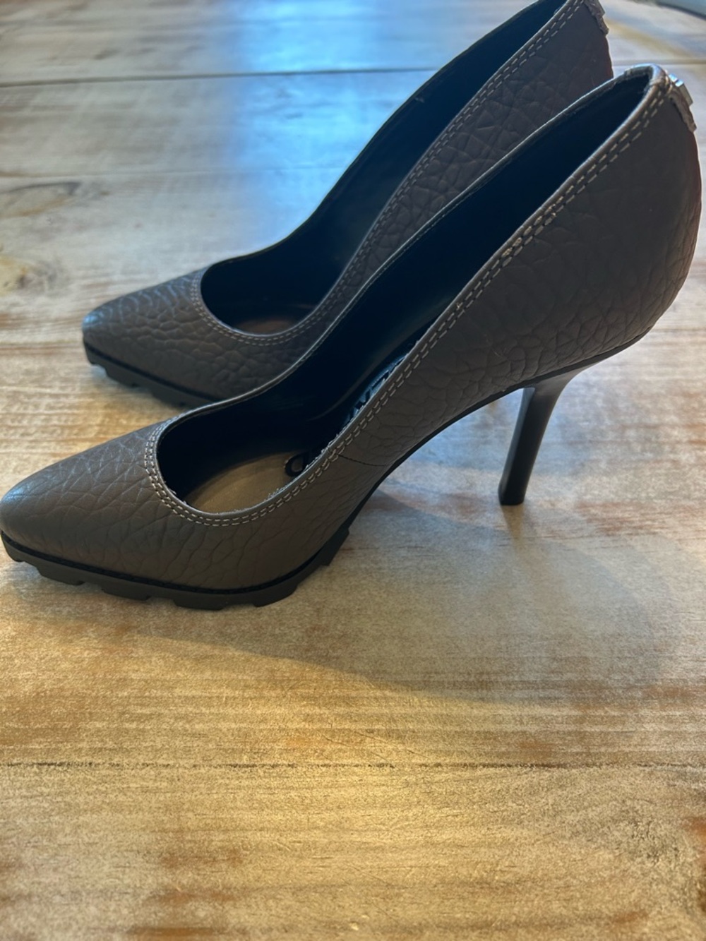 Karl Lagerfeld Brown Quilted Pointed-Toe Pumps